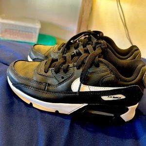 Kids Nike C90 Size 2.5Y